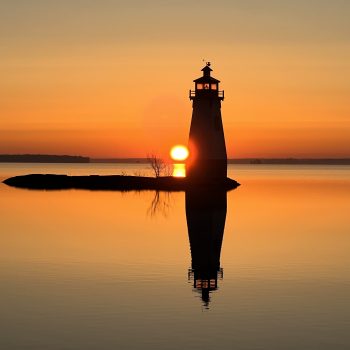 Sunrise on Lake Simcoe at Jackson’s Point Lighthouse in Georgina, Ontario. May 6, 2023