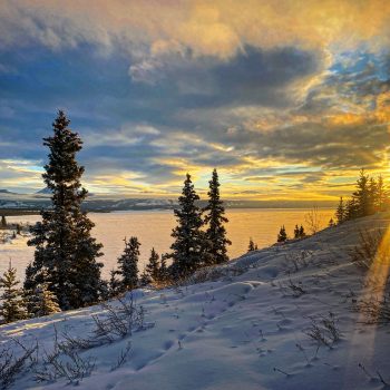 Beautiful Christmas morning by Tàa’an Mǟn - Lake Laberge.

Tàa’an Mǟn - Lake Laberge is a part of the Yukon River system north of Whitehorse, Yukon.