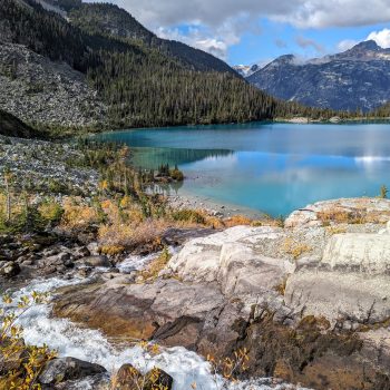 Nice panorama of Upper Joffre Lake aprox 100 m above the Lake.